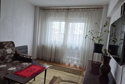 Apartament cu 2 camere decomandat în Central - 1