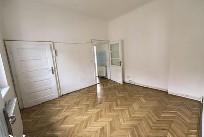 Casă cu 4 camere cu Canalizare în Ultracentral - 8