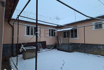 Casă cu 4 camere cu Teren 11000 Mp în Uileacu de Beiuș - 5