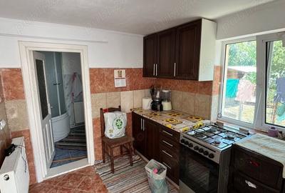 Casă cu 5 camere în Jorăști - 4