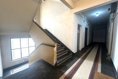 Apartament cu 3 camere circular, mobilat în Armeneasca - 15