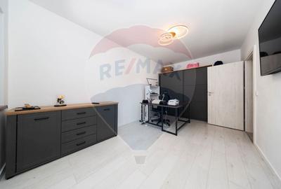 COMISION 0 | Ap 2 camere 54 mp | 2 terase + parcare + gradina 86 mp - 12
