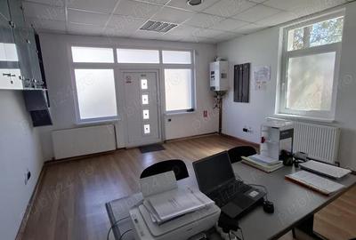 Spațiu comercial, de 60 mp, în Rovine - 5