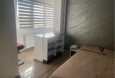 Apartament cu 3 camere decomandat în Exterior Vest - 7