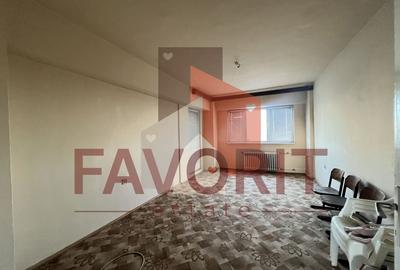 Oportunitate de cumpărare - Apartament 4 camere decomandat, zona Șagului - 3