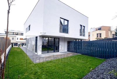 Duplex modern 6 camere, Andrei Muresanu, zona Parcul Engels+