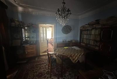 Casă cu Teren 4400 Mp în Poiana Mare - 3