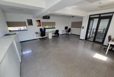 Cladire Birouri / Vila - 8