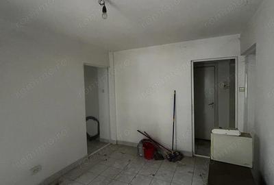 Apartament cu 3 camere decomandat în Central - 3