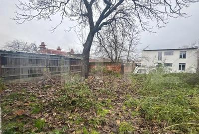 Teren de 267 mp, în George Enescu - 4