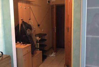 Apartament cu 2 camere decomandat în Ferentari - 1