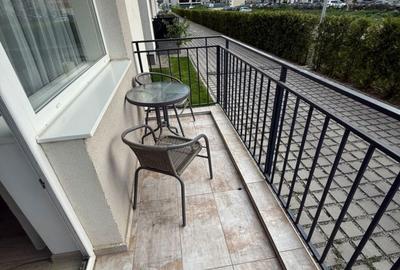 Apartament cu 3 camere în Tractorul - 7