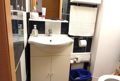 Apartament cu 3 camere decomandat în Găvana - 8