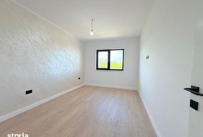 Casă cu 4 camere cu Teren 400 Mp în Miroslava - 12