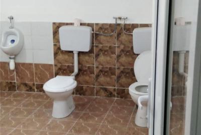 Spațiu comercial, de 180 mp, în Central - 4