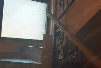 Casă cu 5 camere cu Teren 550 Mp în Central - 2