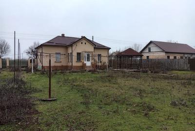 Casă cu 3 camere în Cetățuia - 8