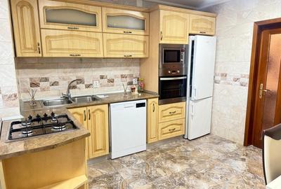 Apartament cu 4 camere decomandat în Ultracentral - 3