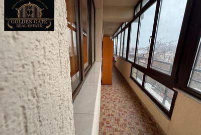 Domenii | 5 Camere | 3 Dormitoare | 3 Bai | 4 Balcoane | Boxa |Parcare - 18