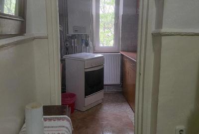 Apartament cu 2 camere semidecomandat în Micro 14 - 3