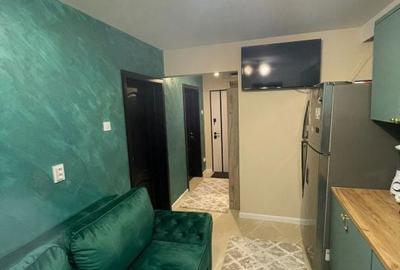 Apartament cu 3 camere decomandat în Craiovița Nouă - 4