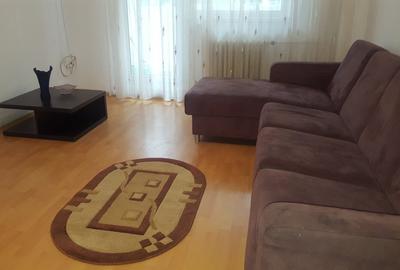 Basarabia(Chisinau), decomandat, etaj 1 - 1