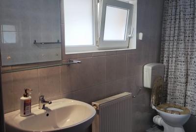 Vilă 5 camere, P+1+M curte proprie - 7