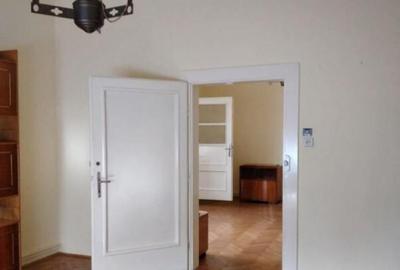 Casa 3 camere singur in curte zona Stefan cel mare (Pet Fri - 1