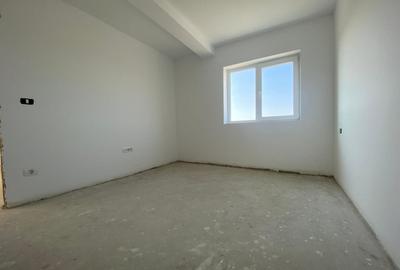 Penthouse 3 camere, decomandat, 71 mp utili, etajul 3/3 -Torontalului - 3
