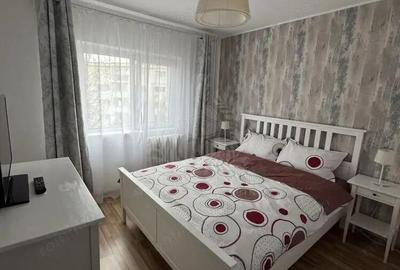 Apartament cu 3 camere, mobilat în 9 Mai - 1