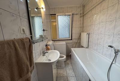 Apartament cu 2 camere decomandat în Apusului - 7