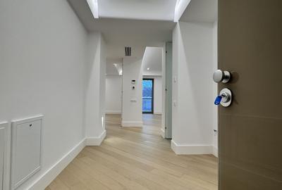 Apartament cu 3 camere decomandat în Băneasa - 3