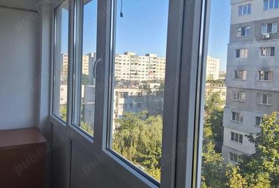 Apartament cu 3 camere decomandat în Mircea cel Bătrân - 1