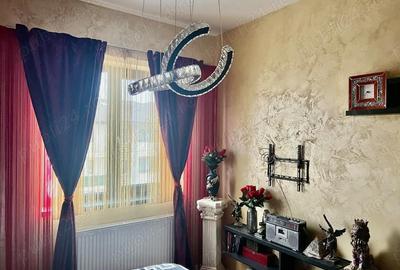 Apartament cu 3 camere decomandat în Dumbrăvița - 2