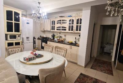 Se vinde direct de la proprietar – apartament 3 camere cu gradina, - 8