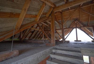 Casă individuală cu 7 camere cu Canalizare în Rontău - 7