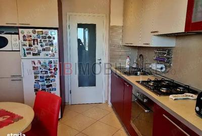 Apartament cu 3 camere decomandat, mobilat în Circumvalațiunii - 6