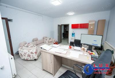 Apartament cu 3 camere în C5 - 11