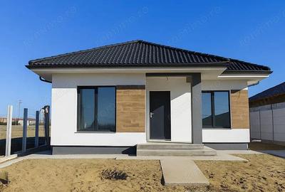 Casă cu 4 camere cu Teren 553 Mp în Sântandrei - 1