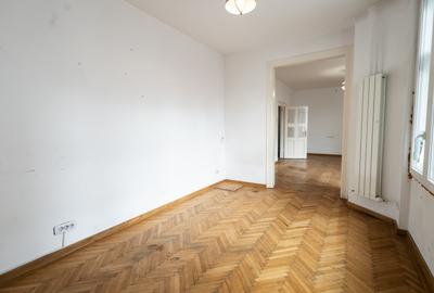 Apartament cu 3 camere semidecomandat în Central - 2