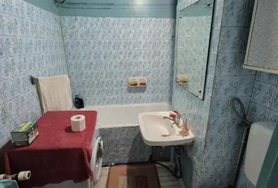 Apartament cu 3 camere decomandat în 1 Mai - 18