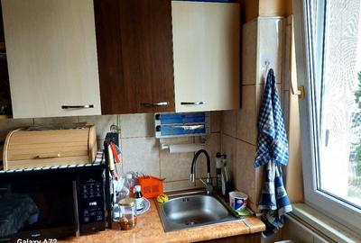 Apartament vanzare, 2 camere semidecomandat, zona Astra, Brasov - 1