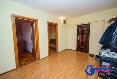 Apartament cu 2 camere decomandat în Babadag - 6