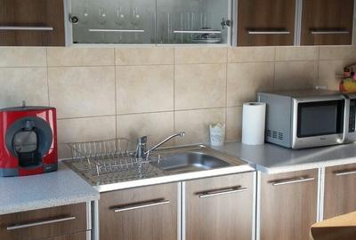 Lacul Tei bloc 1984 DECOMANDAT doua grupuri sanitare etajul 4/8 - 4