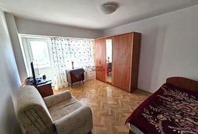 Garsonieră decomandată în Central - 1