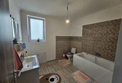 Duplex cu 3 camere cu Teren 345 Mp în Dumbrăvița - 2