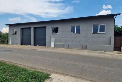 Spațiu comercial, de 240 mp, în Stamate