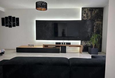 Casă cu Teren 720 Mp în Central - 3