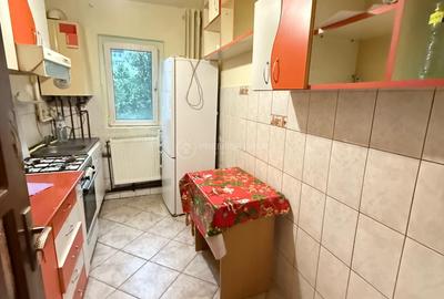 Etaj 3! Apartament 2 camere, Dacia, 44mp, CT - 7