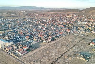 Teren de 19000 mp, în Sânpetru - 17